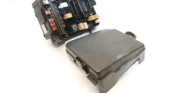 Hyundai i40 Fuse module 912033Z190