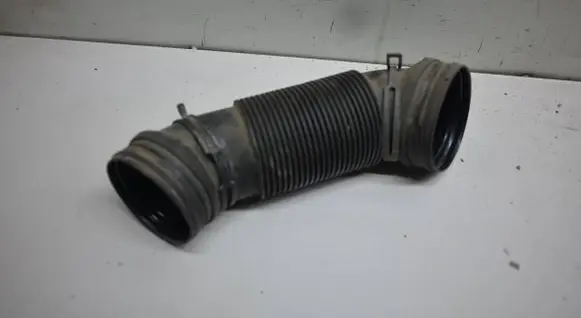 Seat Leon (1P) Air intake hose/pipe 1K0129684L