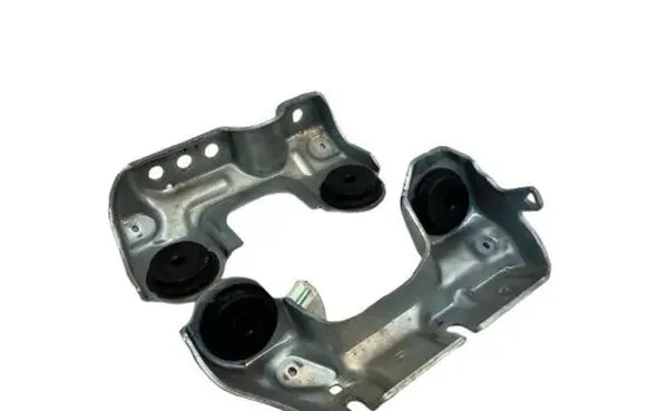 Toyota Yaris Cross Voltage converter inverter 