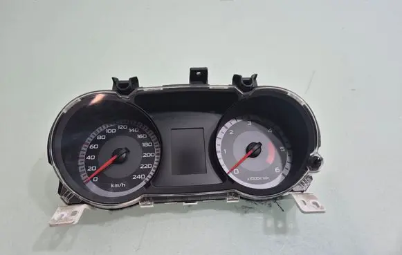 Citroen C-Crosser Speedometer (instrument cluster) 8100A485