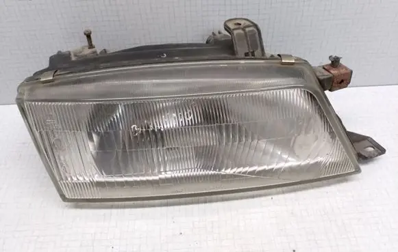 Suzuki Baleno EG Headlight/headlamp 10032019