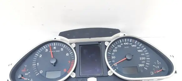 Audi A6 S6 C6 4F Speedometer (instrument cluster) 4F0920900M 4F0910900A