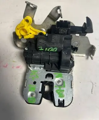 Audi Q2 - Tailgate/trunk/boot lock/catch/latch 81A827506