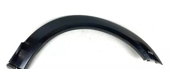 Subaru Outback Front arch trim 
