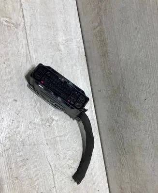 KIA Sportage ABS module connector plug 2209517