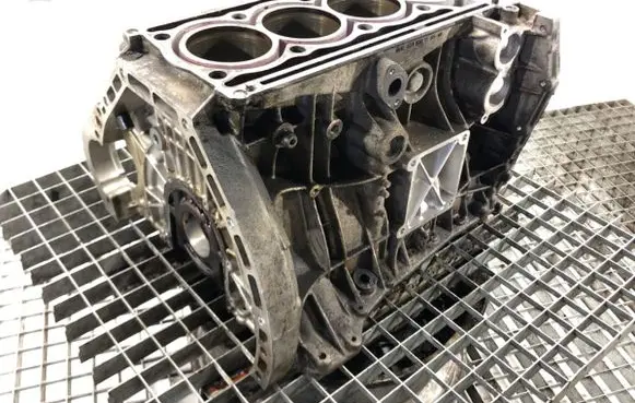 Mercedes-Benz E W211 Engine block R2710101505