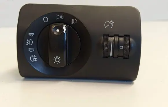Light switch