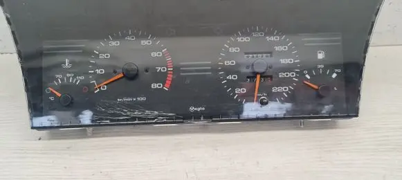 Peugeot 405 Speedometer (instrument cluster) 9605841980 09032649904