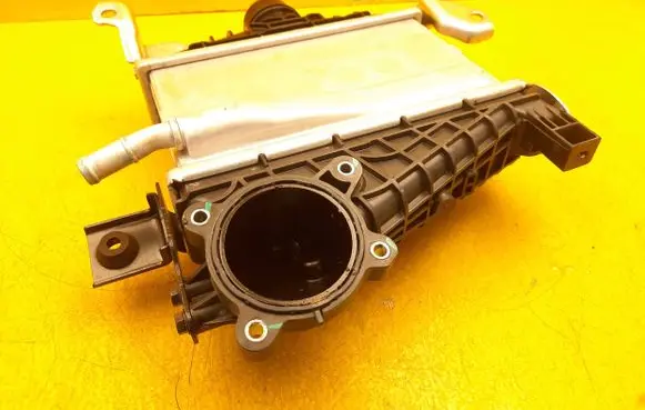Nissan Qashqai J12 Intercooler radiator 144616RC0B