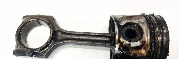 Piston with connecting rod