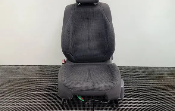 Citroen C4 I Front driver seat