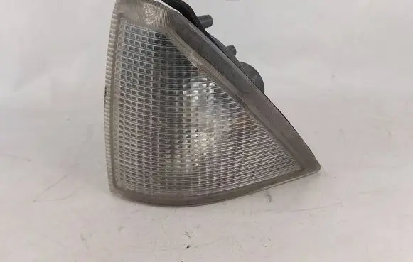 Alfa Romeo 75 Front indicator light 16291748