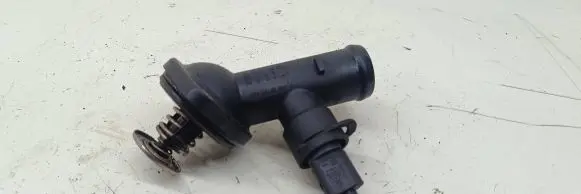 Volkswagen PASSAT B6 Engine coolant pipe/hose 03G121121D 03L121121A 000DYB8CZ