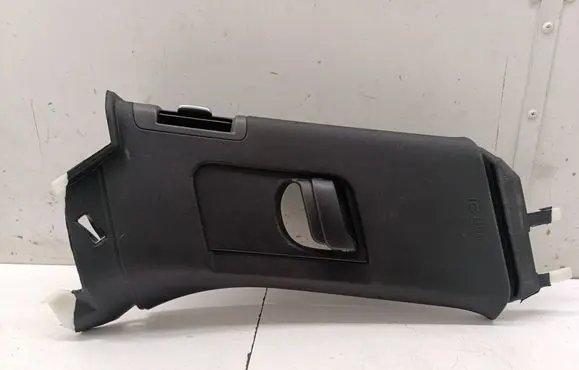 Volvo XC90 (B) pillar trim (top) 31363588