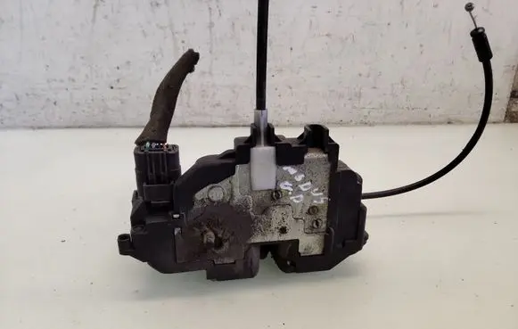 Renault Modus Rear door lock 