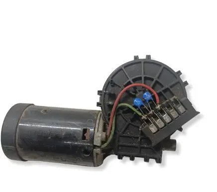 Mercedes-Benz E W210 Wiper motor 0390241420