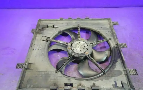 Mercedes-Benz Vito Viano W638 Fan set 6385001993