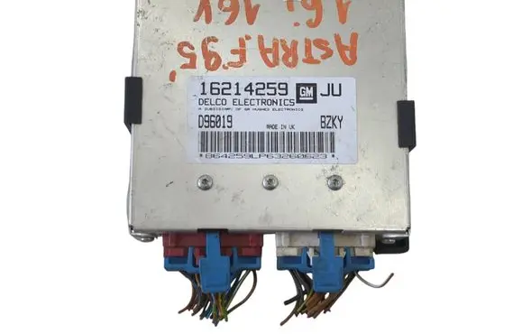 Opel Astra F Engine control unit/module ECU 16214259 D96019