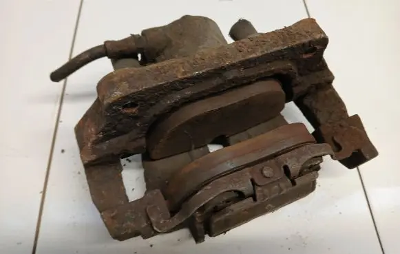 BMW X5 E70 Front brake caliper