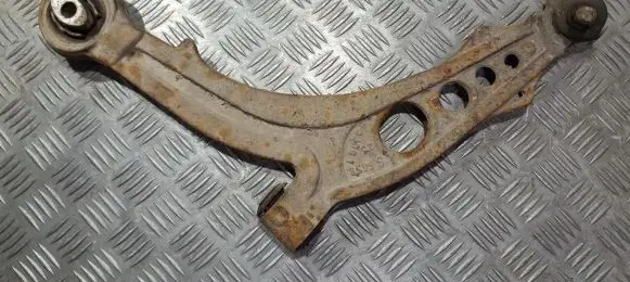 Fiat Punto (188) Front lower control arm/wishbone