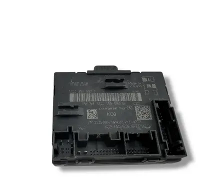 Audi A3 S3 8V Door control unit/module 5Q0959593B 5Q0959593E