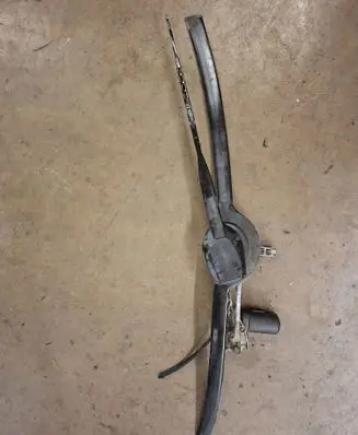 Mercedes-Benz E W124 Front wiper linkage and motor 0390241425