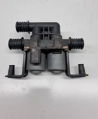 BMW X6 F16 Coolant heater control valve 6910544