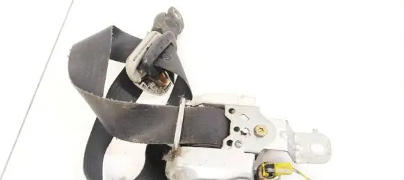 Nissan Pathfinder R51 Front seatbelt 7P1350P 7P1350-P
