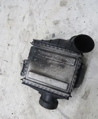 Mercedes-Benz C AMG W205 Intercooler radiator KRIS235789
