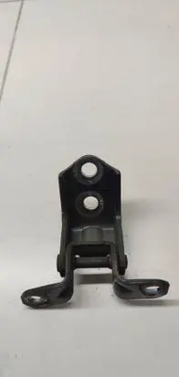Ford Ranger Front door lower hinge 2122811