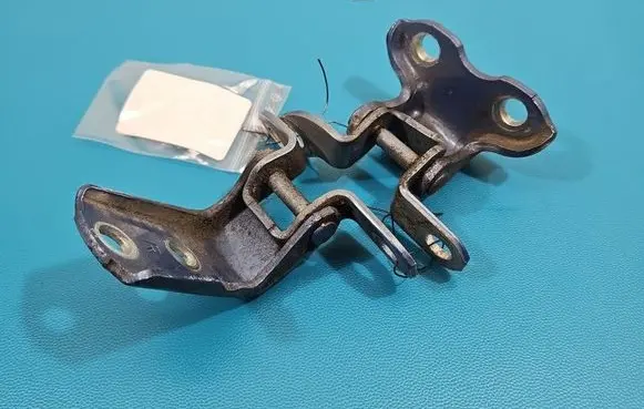 Toyota Prius (XW20) Rear door hinge set IMPRK1530251