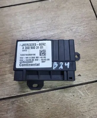 Mercedes-Benz C W204 Fuel injection pump control unit/module A0009003101 A2C53406807 A0009014000