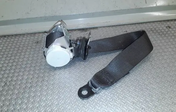 Opel Meriva B Rear seatbelt 13307289