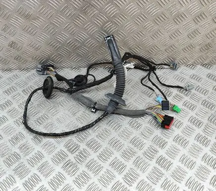 Volvo XC40 Front door wiring loom 32218833