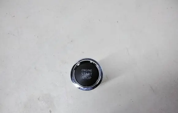 Toyota Hilux (AN120, AN130) Engine start stop button switch 15D212TB