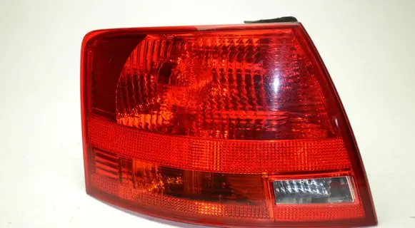 Audi A4 S4 B7 8E 8H Rear/tail lights 8E9945095E 484001 ULO748001