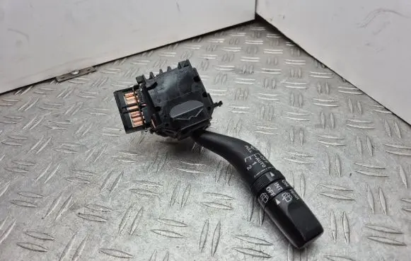 Mazda CX-7 Wiper control stalk 17B122