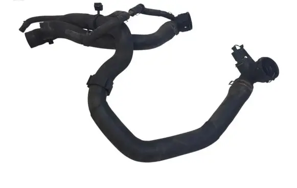 Skoda Superb B8 (3V) Engine coolant pipe/hose