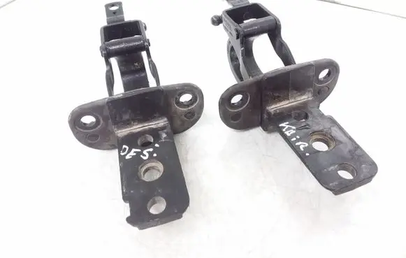 Volvo V70 Tailgate/trunk/boot hinge 31218425 31218426