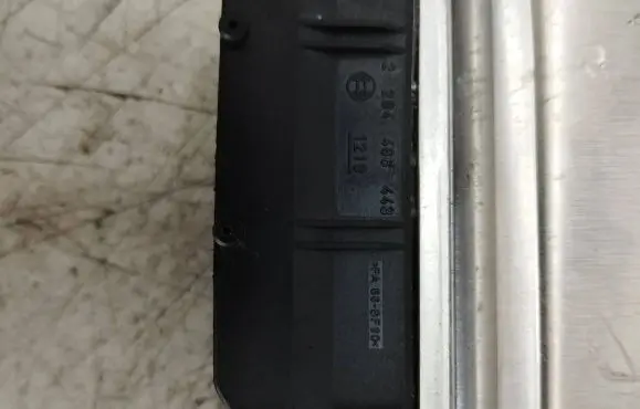 Volkswagen PASSAT B5.5 Engine control unit/module 038906019GK 28SA5457 0281010943