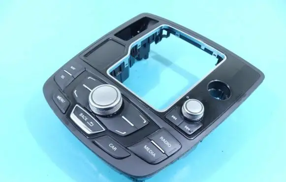 Head unit multimedia control