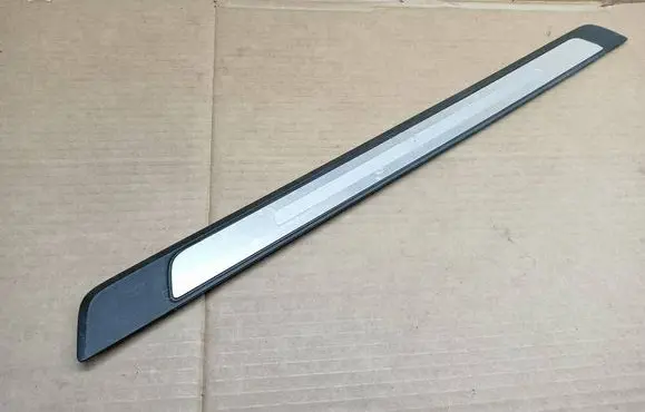 Audi A4 S4 B9 Front sill trim cover 8W0853373