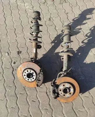 Seat Ibiza IV (6J,6P) Front wheel hub spindle knuckle 6R0413031G