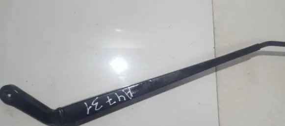 Peugeot 206 Front wiper blade arm