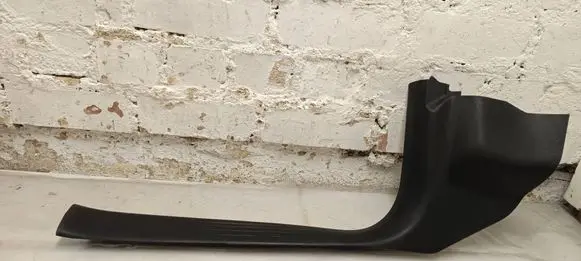 Mercedes-Benz GLE W167 Front sill trim cover A1676803301