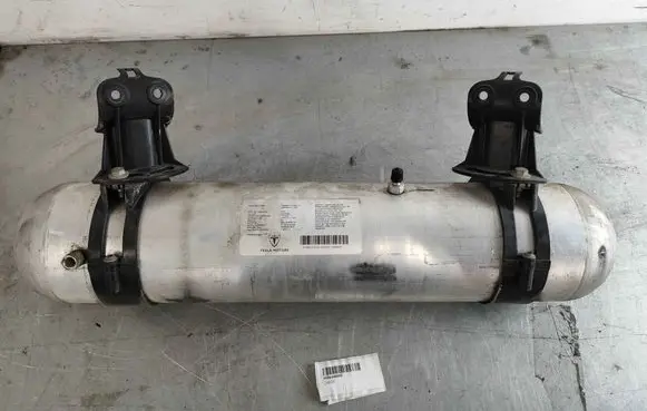 Tesla Model S Vacuum air tank 600640800B