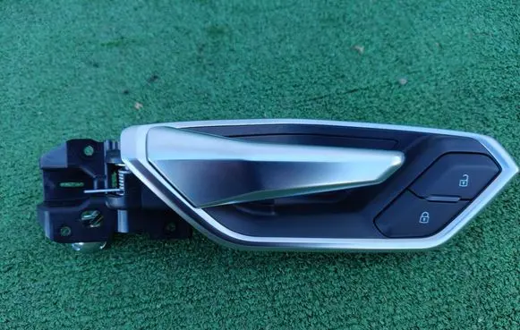 Audi e-tron Front door interior handle 4KE837019