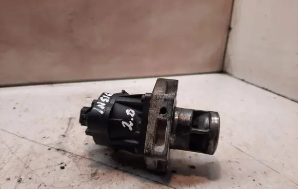 Opel Insignia A EGR valve K5T70977 17882