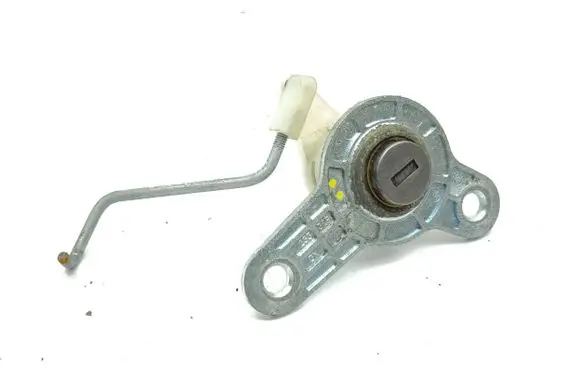 Maserati Quattroporte Front door lock (next to the handle) 242377