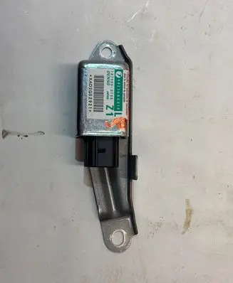 Subaru Legacy Airbag deployment crash/impact sensor 98236AG010 1879000700 XAD2G52921